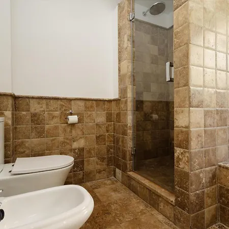 Apartment Holiday Apartment With Private Garden, Barbecue And Pool, Benahavis