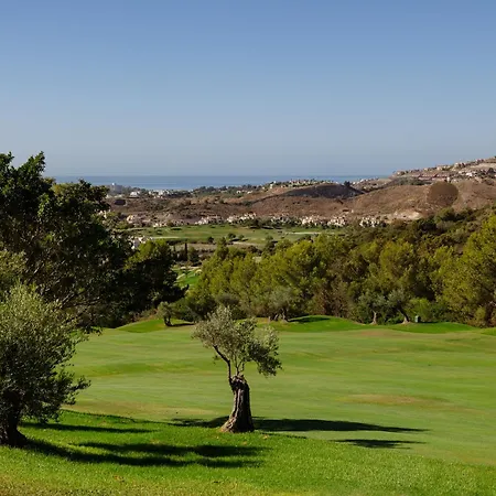 With Private Garden, Barbecue And Pool, Benahavis * Estepona