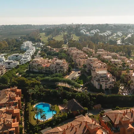 With Private Garden, Barbecue And Pool, Benahavis